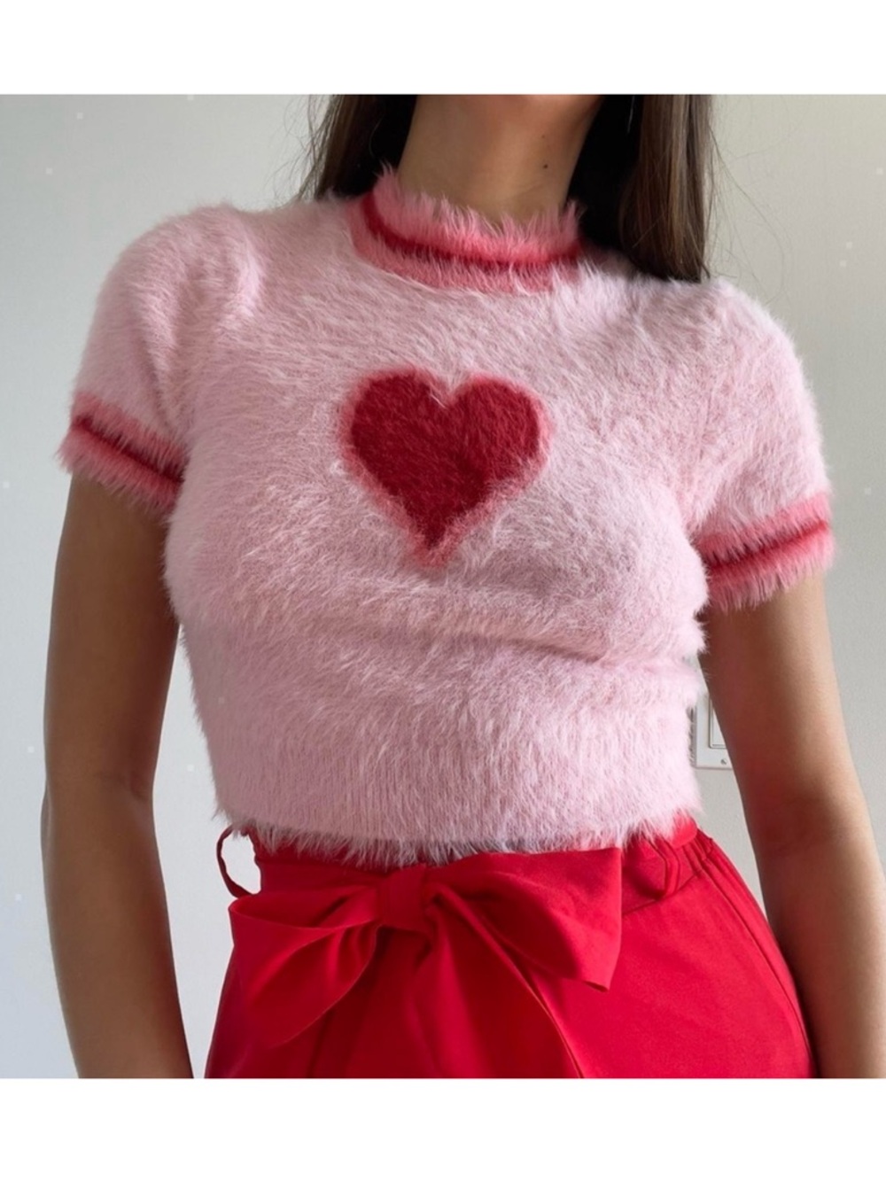 Urban Outfitters Amelia Pink Red Fuzzy Heart Short Sleeve Cropped Sweater Small